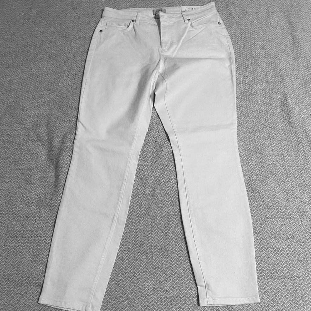 Loft women’s white jeans NWT